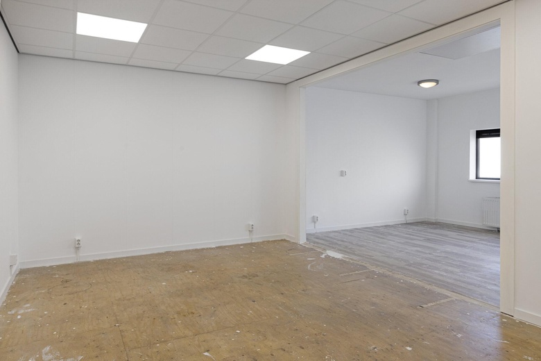 BedrijfsruimteaanSextantstraat 63<br/> inCapelle aan den IJssel BedrijfsruimteaanSextantstraat 63<br/> inCapelle aan den IJssel