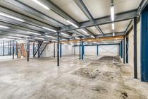 Bekijk foto 5 van Weg En Bos 86