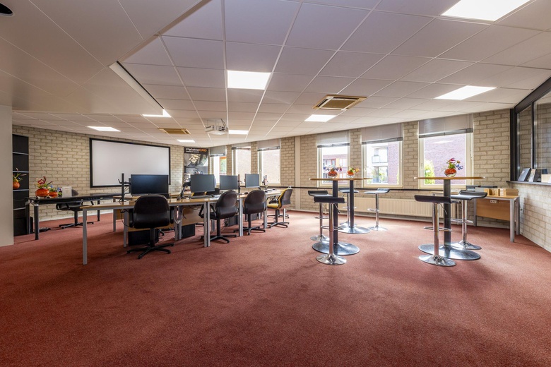 KantoorruimteaanStationstraat 278<br/> inNuth KantoorruimteaanStationstraat 278<br/> inNuth