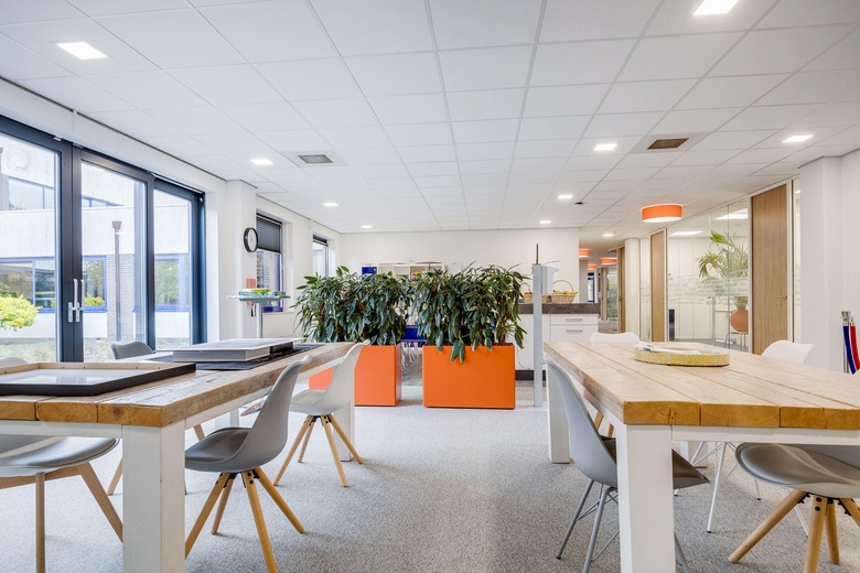 Bekijk foto 10 in  aan de  in 