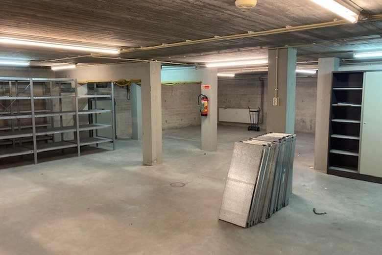 BedrijfsruimteaanJohan de Wittlaan 11<br/> inWoerden