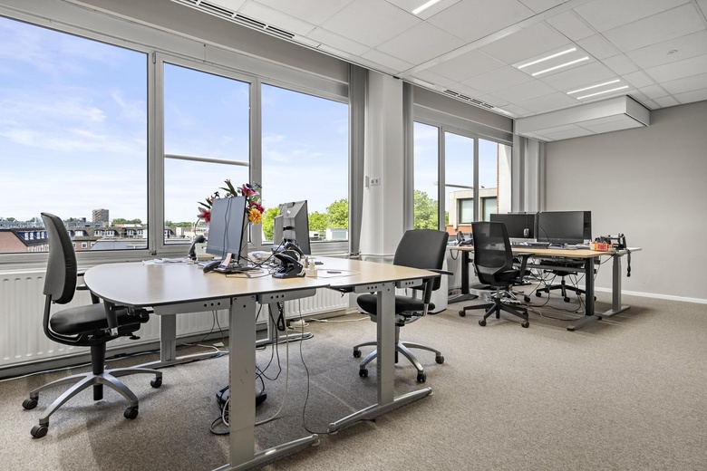 KantoorruimteaanNieuwe Oeverstraat 65<br/> inArnhem