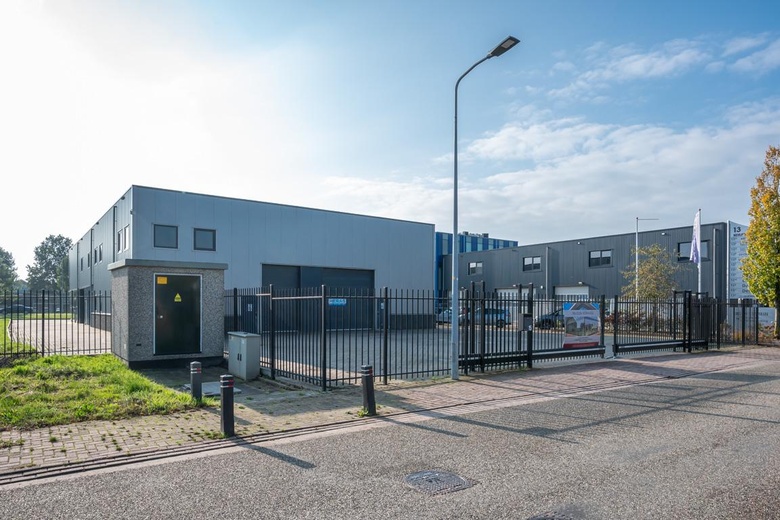 BedrijfsruimteaanBoezemweg 15<br/> inOude-Tonge