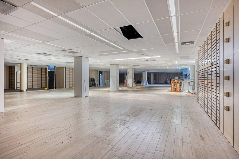 WinkelruimteaanVeerplein 26<br/> inVlaardingen WinkelruimteaanVeerplein 26<br/> inVlaardingen