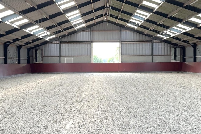 BedrijfsruimteaanZelderseweg 23<br/> inZwartebroek