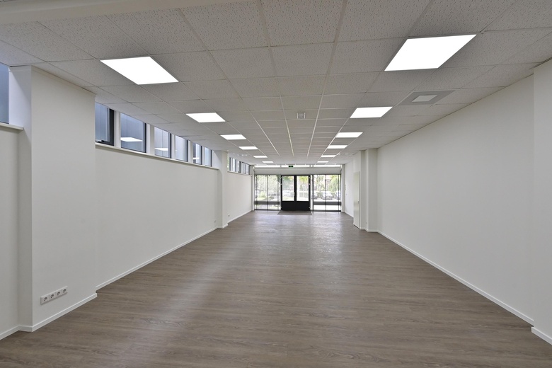 Bedrijfsruimte Naarden - Amsterdamsestraatweg 15 C - Foto 2