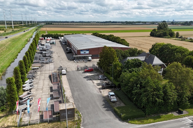 BedrijfsruimteaanVenneperweg 1037 B<br/> inNieuw-Vennep