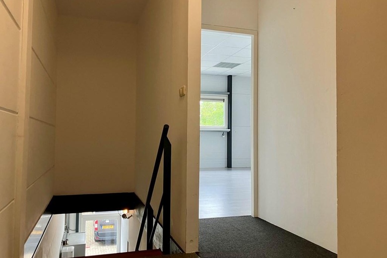 BedrijfsruimteaanEenspan 10 L<br/> inZeewolde