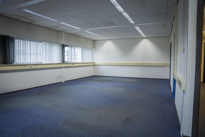 BedrijfsruimteaanFischerpad 106<br/> inSittard