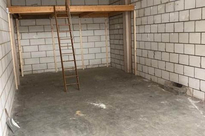 BedrijfsruimteaanKouvenderstraat 155 3<br/> inHoensbroek BedrijfsruimteaanKouvenderstraat 155 3<br/> inHoensbroek