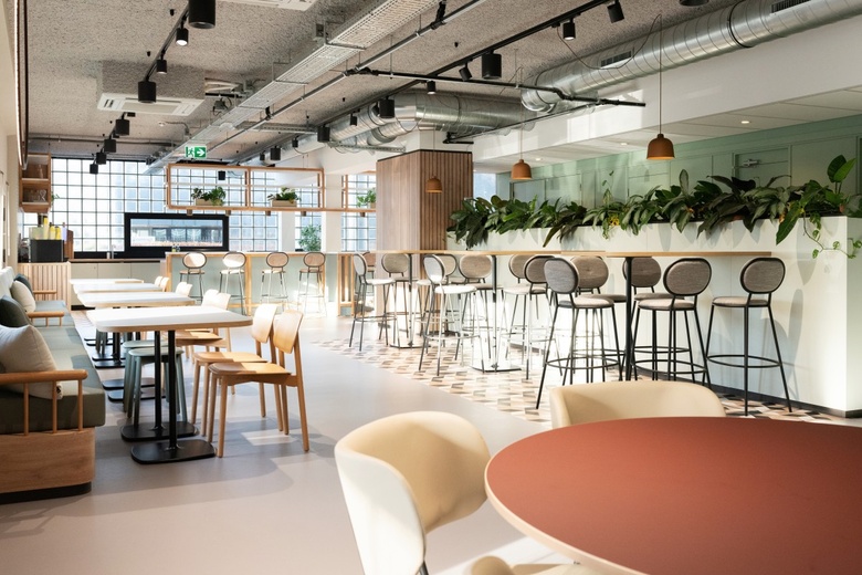 KantoorruimteaanOverschiestraat 63<br/> inAmsterdam