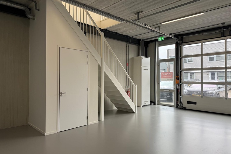 BedrijfsruimteaanLelystraat 60 b<br/> inSliedrecht