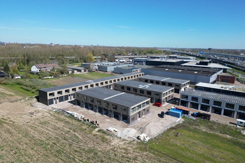 BedrijfsruimteaanDriemanssteeweg 450<br/> inRotterdam