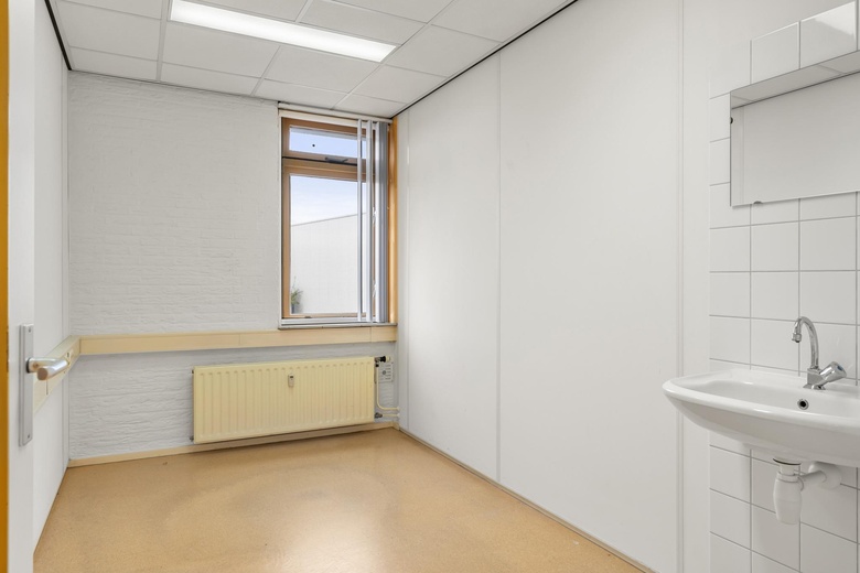 KantoorruimteaanKlaphekweg 40<br/> inEde KantoorruimteaanKlaphekweg 40<br/> inEde