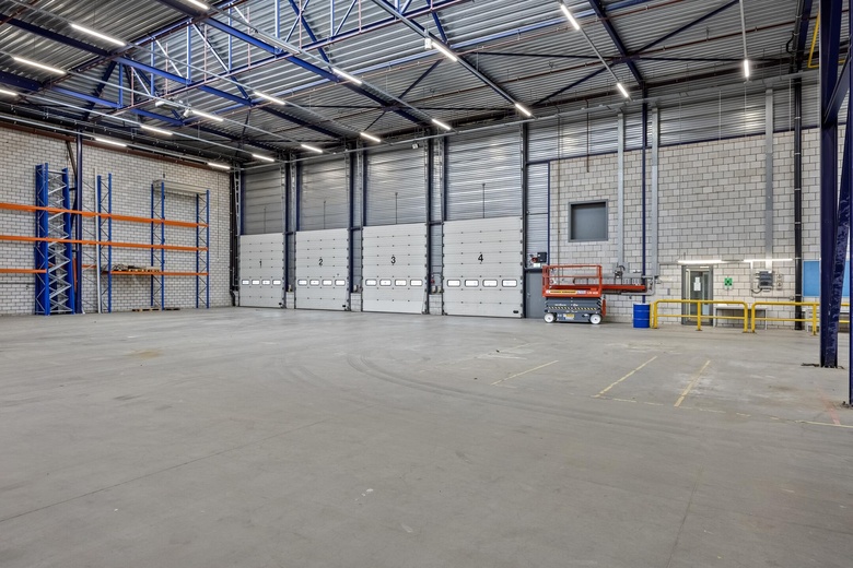 BedrijfsruimteaanDe Steenbok 30 - 32<br/> inDen Bosch