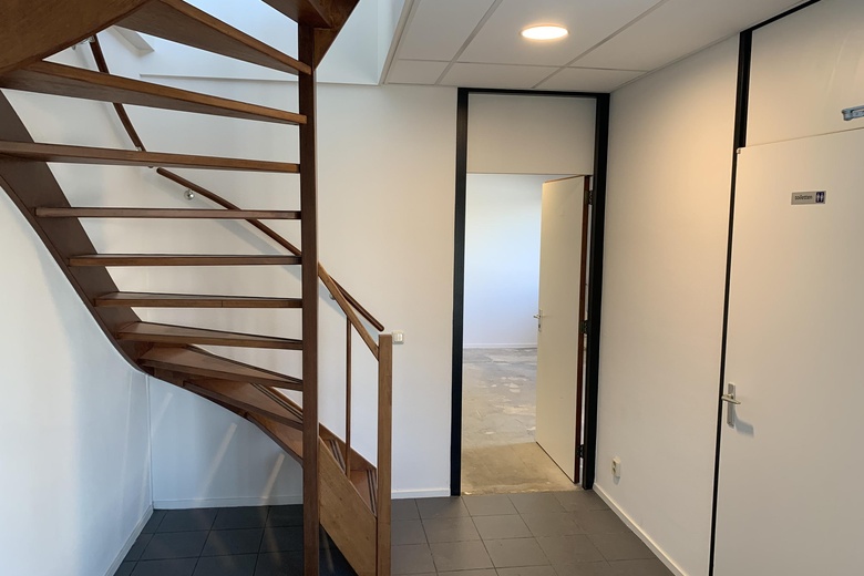 BedrijfsruimteaanRonde Tocht 32<br/> inZaandam BedrijfsruimteaanRonde Tocht 32<br/> inZaandam