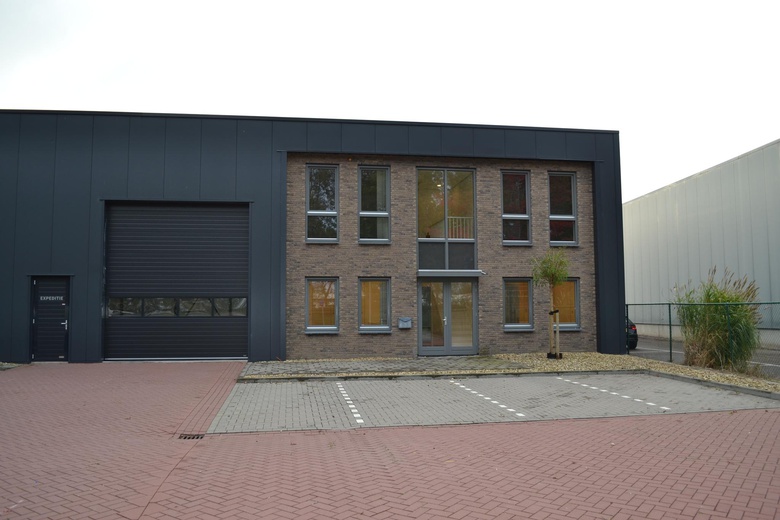 BedrijfsruimteaanZandzuigerstraat 58<br/> inAlmere