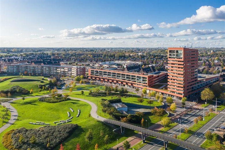 WinkelruimteaanSophiapromenade 80<br/> inHendrik-Ido-Ambacht WinkelruimteaanSophiapromenade 80<br/> inHendrik-Ido-Ambacht