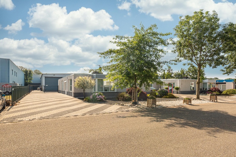 BedrijfsruimteaanDommelstraat 23<br/> inOss