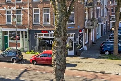 Bekijk foto 2 van Karel de Stoutestraat 2 en Wolphaertsbocht 93a