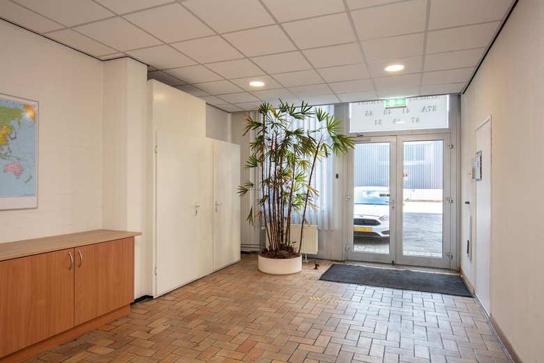 BedrijfsruimteaanAlbert Thijsstraat 19<br/> inEygelshoven BedrijfsruimteaanAlbert Thijsstraat 19<br/> inEygelshoven