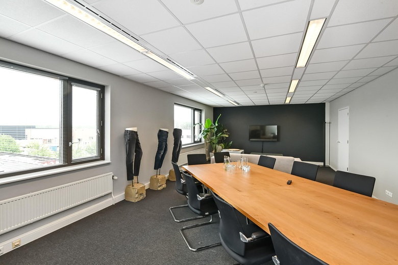 KantoorruimteaanImpact 60 b<br/> inDuiven