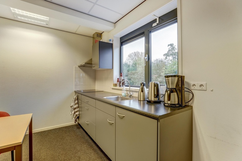 BedrijfsruimteaanA.H.G. Fokkerstraat 16 A<br/> inAssen