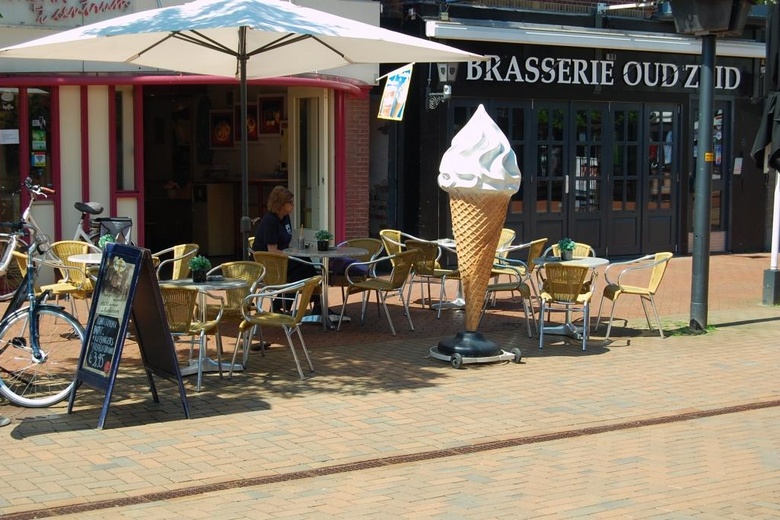 HorecaaanZuiderbuurt 8<br/> inDrachten