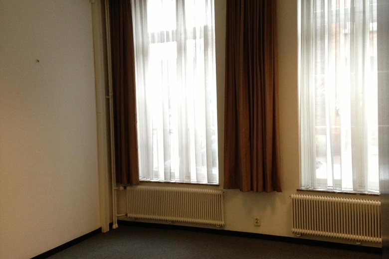 KantoorruimteaanSwalmerstraat 44 .<br/> inRoermond KantoorruimteaanSwalmerstraat 44 .<br/> inRoermond