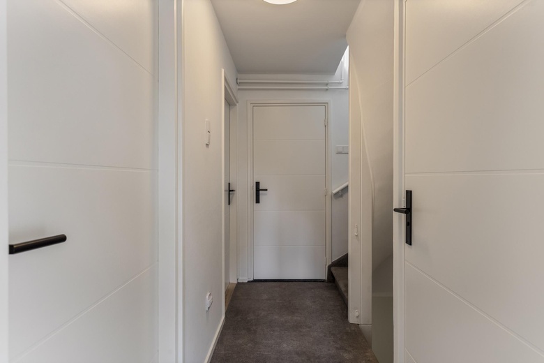 Bedrijfsruimteaanvan Renesseweg 19<br/> inEindhoven Bedrijfsruimteaanvan Renesseweg 19<br/> inEindhoven