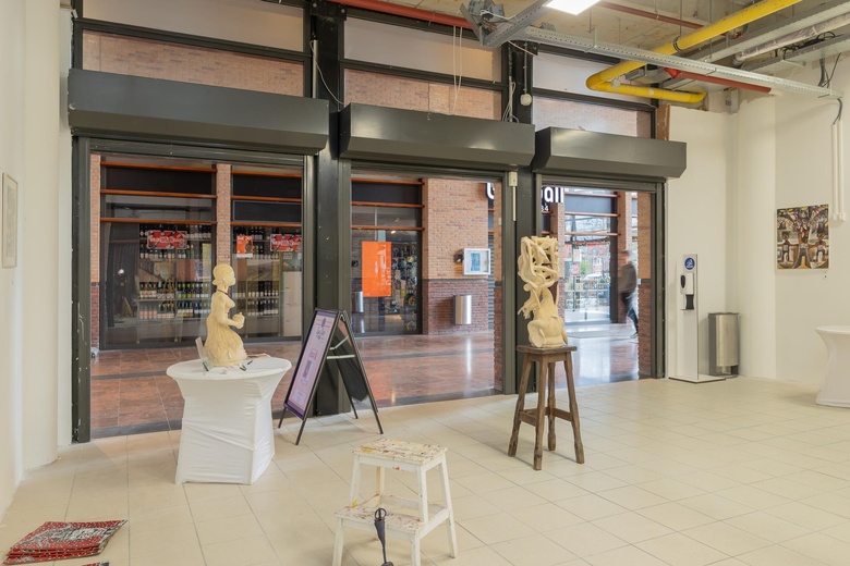 WinkelruimteaanLange Voort 2 I<br/> inOegstgeest