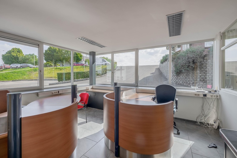 BedrijfsruimteaanMolendijk 38<br/> inKrimpen aan de Lek