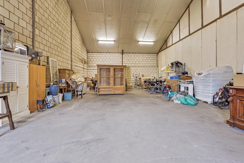 BedrijfsruimteaanTeeuwenhofweg 4 A<br/> inLeunen