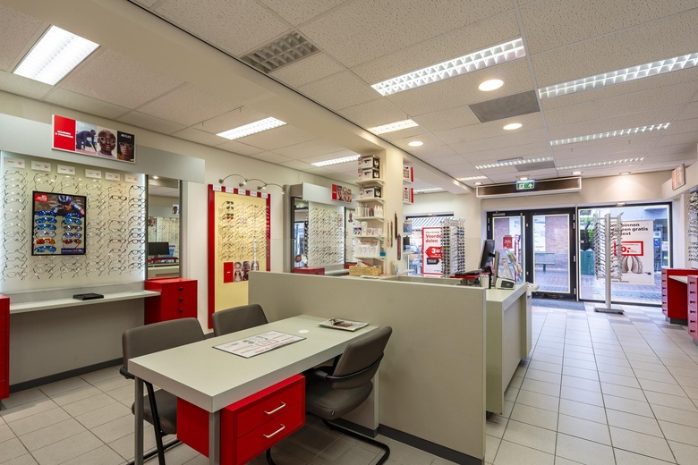 WinkelruimteaanLindenlaan 18 a<br/> inHuizen WinkelruimteaanLindenlaan 18 a<br/> inHuizen