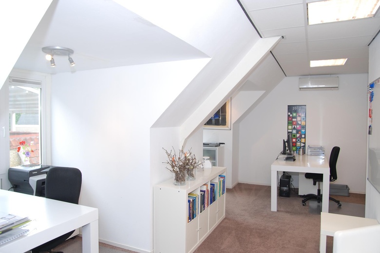 KantoorruimteaanDorpsstraat 9<br/> inNieuwerkerk aan den IJssel KantoorruimteaanDorpsstraat 9<br/> inNieuwerkerk aan den IJssel