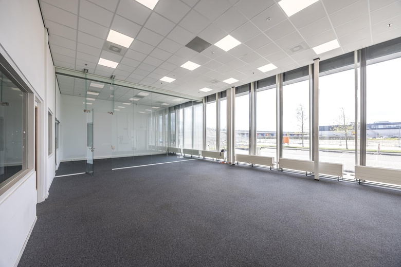 BedrijfsruimteaanRijnlanderweg 766 L<br/> inHoofddorp