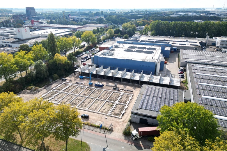 BedrijfsruimteaanKamerlingh Onnesweg 2 A 2<br/> inDordrecht BedrijfsruimteaanKamerlingh Onnesweg 2 A 2<br/> inDordrecht