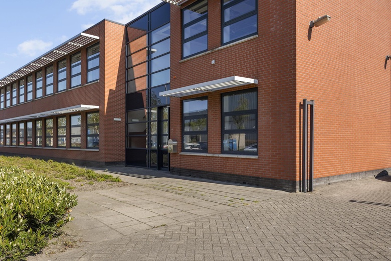 BedrijfsruimteaanStoelmatter 100<br/> inWateringen