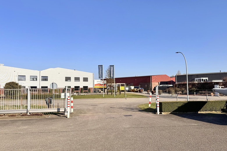 BedrijfsruimteaanSchimminck 15<br/> inZaltbommel BedrijfsruimteaanSchimminck 15<br/> inZaltbommel
