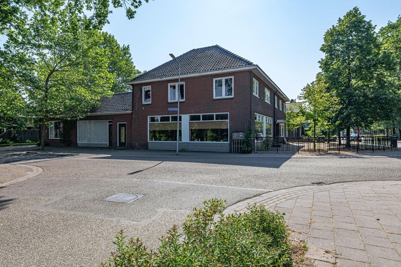 WinkelruimteaanButzelaarstraat 1<br/> inLuttenberg WinkelruimteaanButzelaarstraat 1<br/> inLuttenberg
