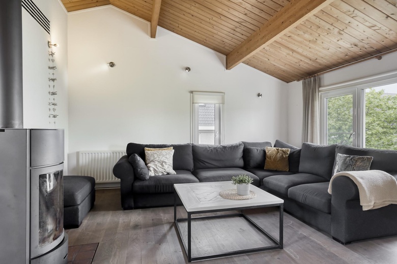 BedrijfsruimteaanUiterwaardenstraat 32<br/> inElburg