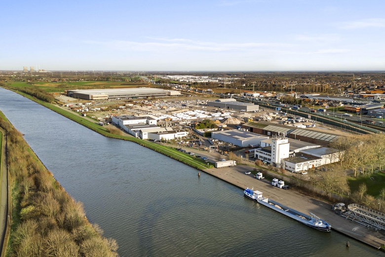 BedrijfsruimteaanHavenweg 18<br/> inEcht