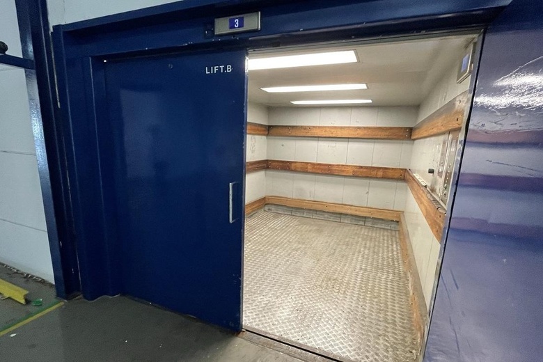 BedrijfsruimteaanHandelsweg 7<br/> inMijdrecht