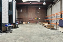 Bekijk foto 2 van eenheid 1 aan de Lovensekanaaldijk 47 06 in Tilburg