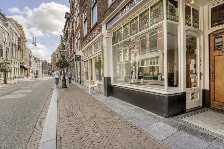 WinkelruimteaanBreestraat 5<br/> inLeiden WinkelruimteaanBreestraat 5<br/> inLeiden