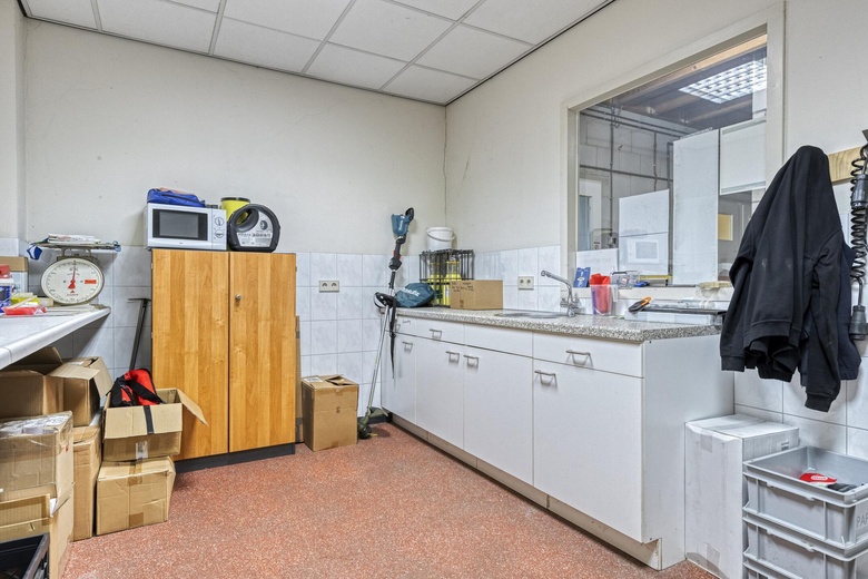 BedrijfsruimteaanDommel 29<br/> inGemert BedrijfsruimteaanDommel 29<br/> inGemert