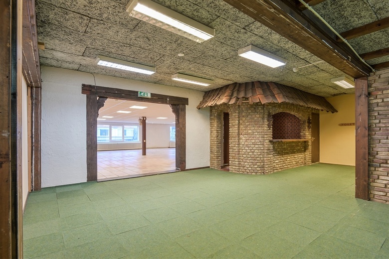 WinkelruimteaanMolenstraat 10<br/> inLimbricht WinkelruimteaanMolenstraat 10<br/> inLimbricht