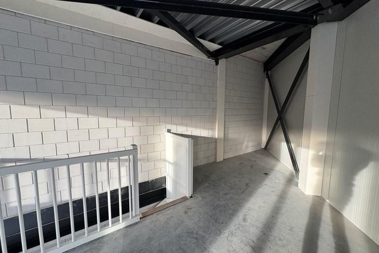 BedrijfsruimteaanSteur 424<br/> inWaddinxveen