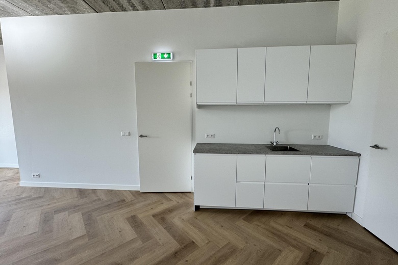 BedrijfsruimteaanPascallaan 22 K<br/> inLelystad BedrijfsruimteaanPascallaan 22 K<br/> inLelystad