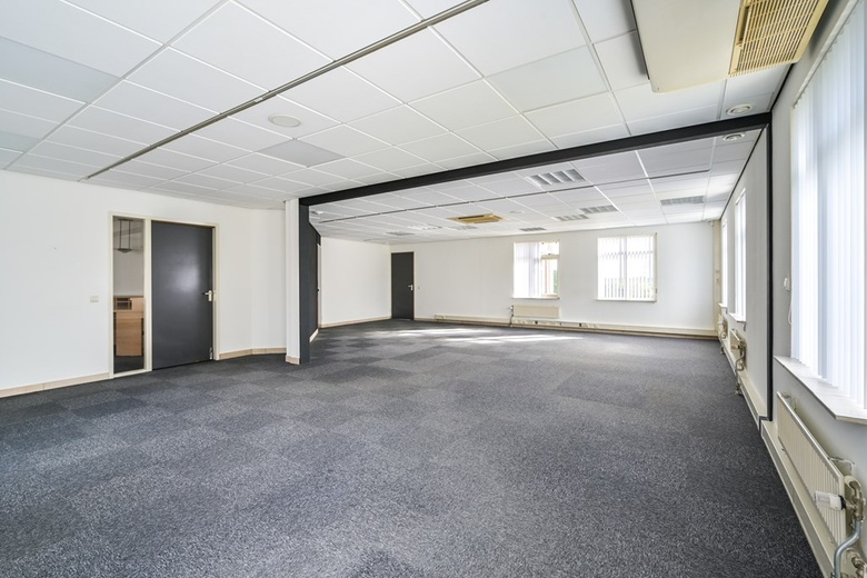 KantoorruimteaanOost-Vlisterdijk 32<br/> inVlist